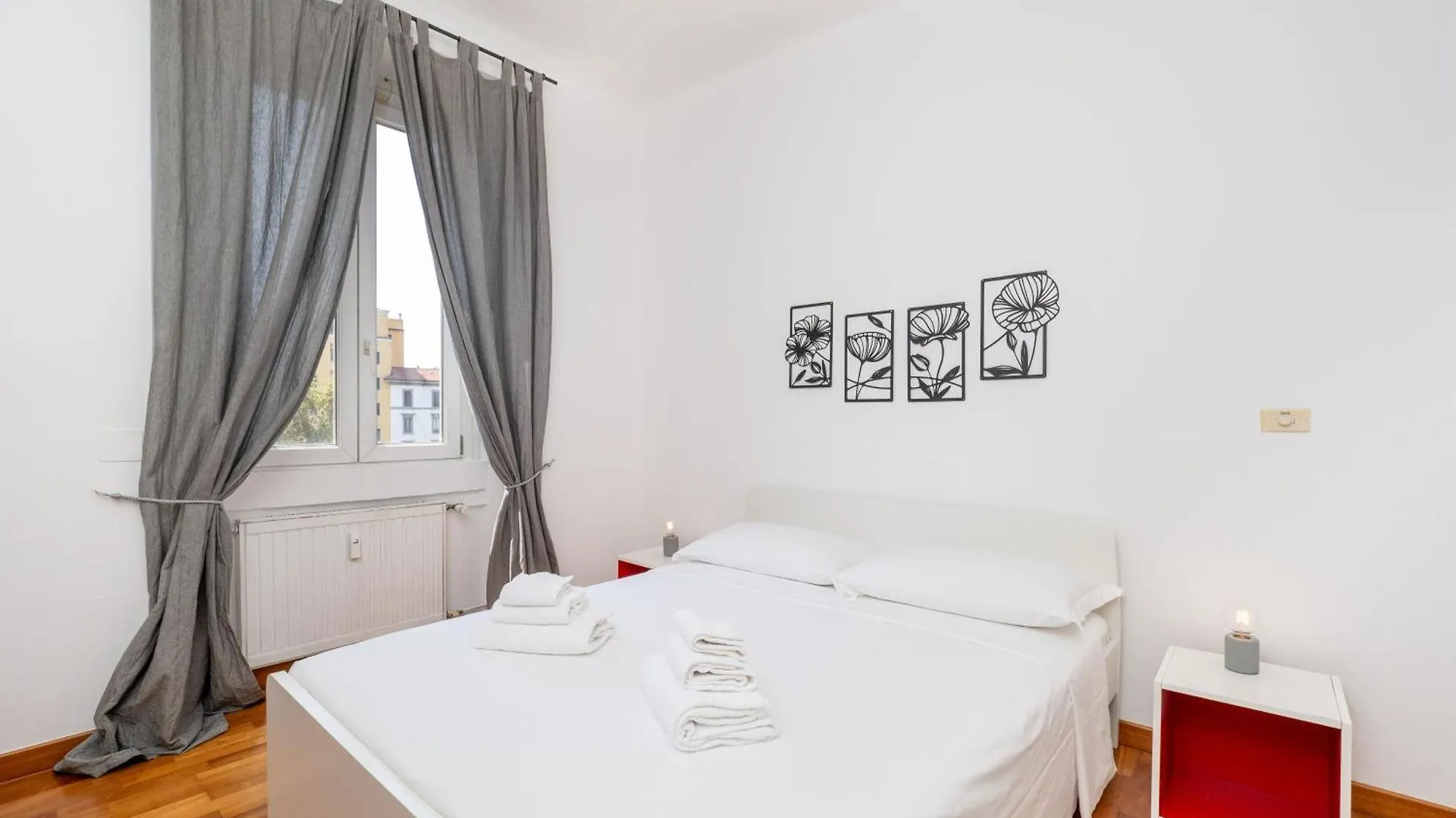 Apartment Keys Of Italy - Xxv Aprile 9 Dazzling 2 Room Apt Milan