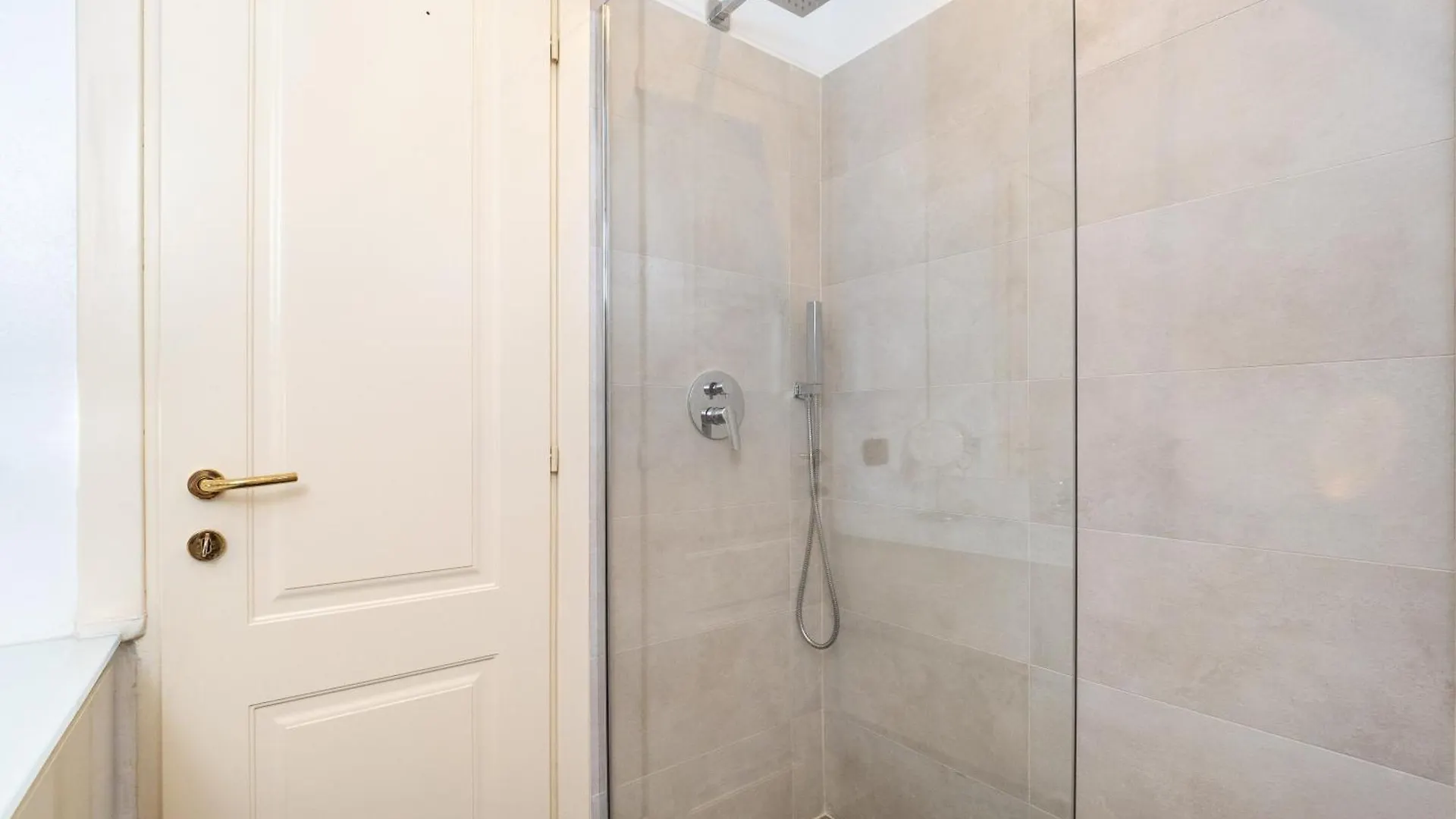 Keys Of Italy - Xxv Aprile 9 Dazzling 2 Room Apt Milan